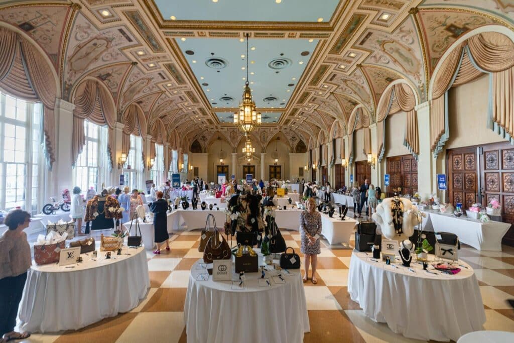 Shop the day away 2022 gallery